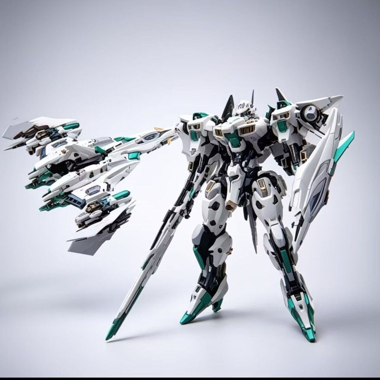 Disponibile IN ERA+ AZURE FALC - Model Kit Infinite Dimension recensione e prezzo