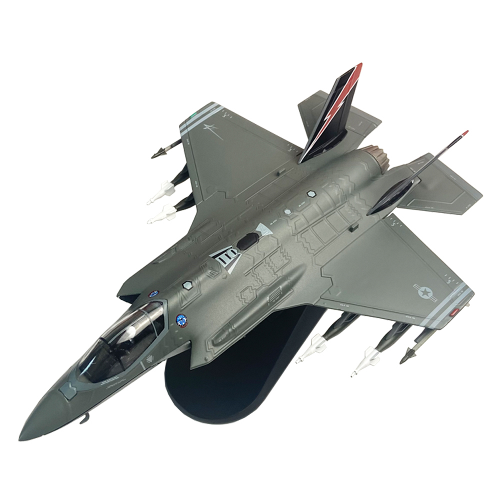Modellino in Scala 1:72 dell'A - Model Kit Jet recensione e prezzo