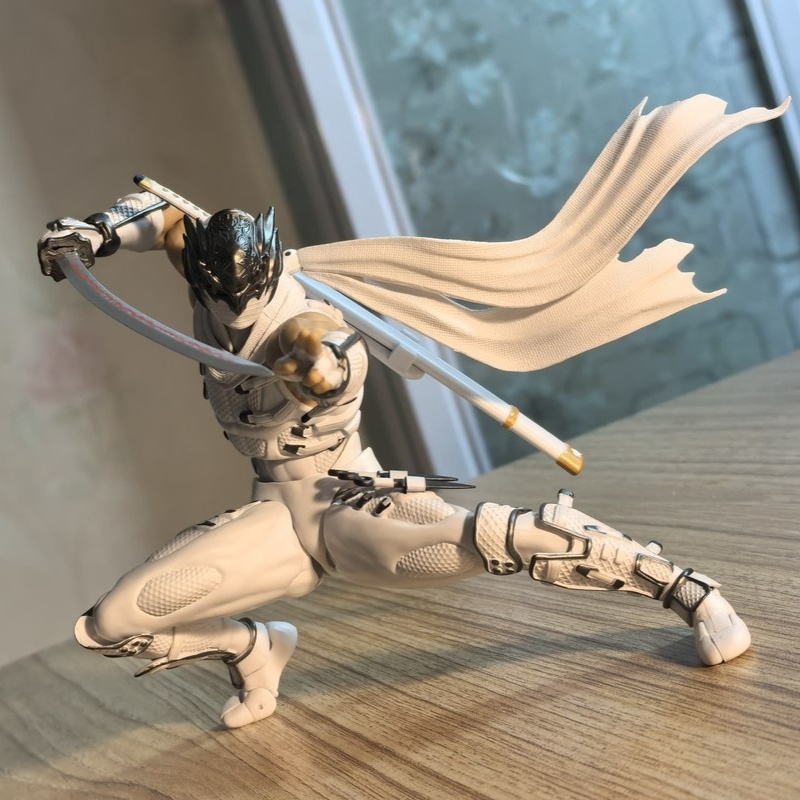 Action Figure Articolata 1/12  - Model Kit Ninja recensione e prezzo