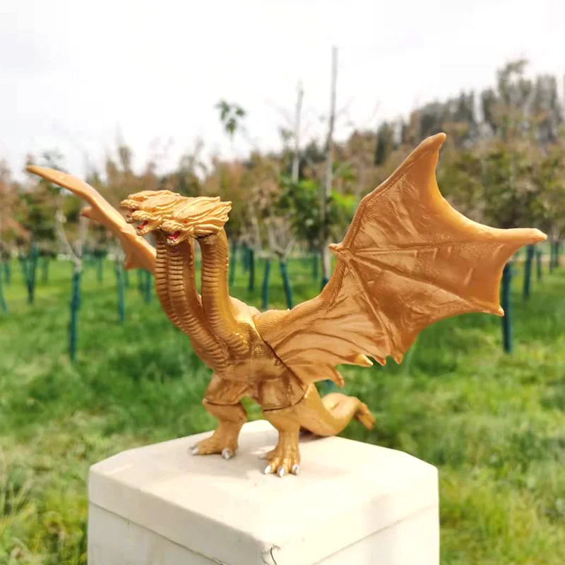 Drago a tre teste di grandi di - Model Kit Vs Action Figure recensione e prezzo